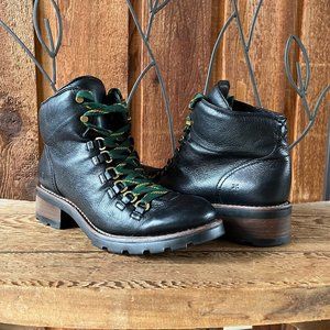 ★ FRYE ALTA HIKER BOOTS  Black Leather Upper Rubber Sole